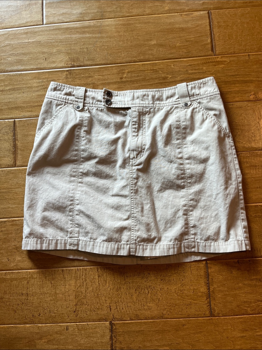 Beige Sonoma Life & Style skort size 10